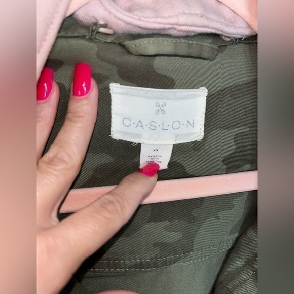 Caslon Camo Green Utility Jacket XS Pink Detachable Hood - Picture 5 of 14